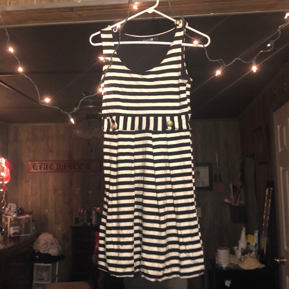 Black and white dress